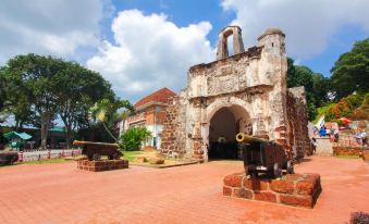 Malacca Pelangi Holiday Apartment