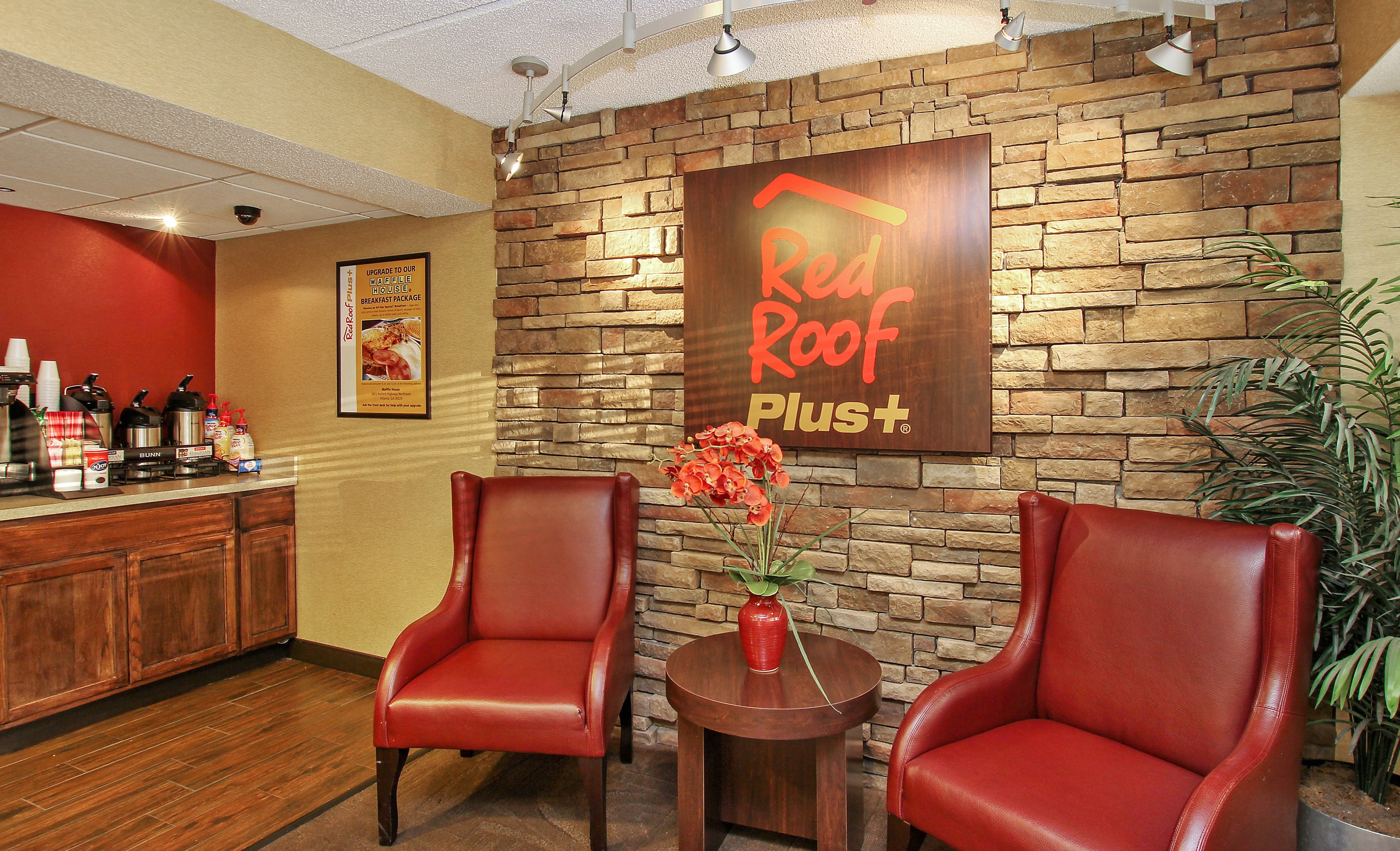 Red Roof Inn Plus Atlanta - Buckhead