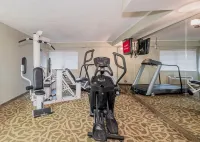 Red Roof Inn & Suites Mt Holly - McGuire AFB Hoteles en Municipio de Westampton