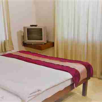 Shruti Beach Resort Rooms