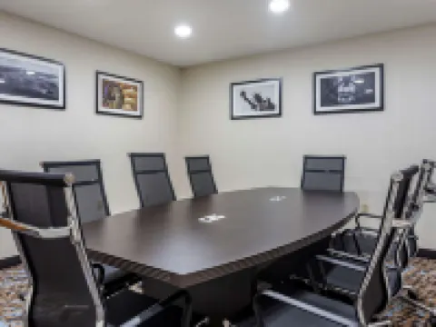 สลีป อินน์ เซนต์โรเบิร์ต-ฟอร์ตเลนนาร์ด วูด โรงแรมในSaint Robert