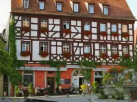 Hotel Tuchhaus Hôtels à : Volkach