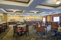 Holiday Inn Express & Suites Vandalia