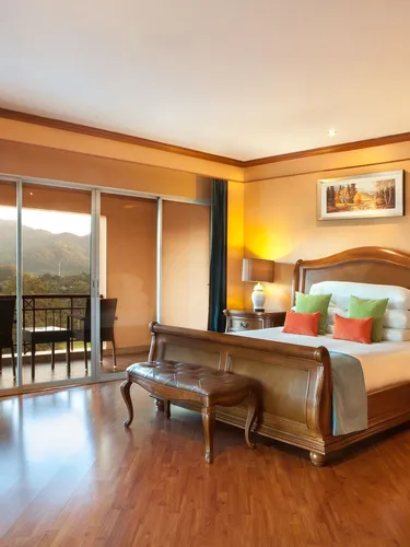 รูปภาพของเซอร์เจมส์ รีสอร์ท