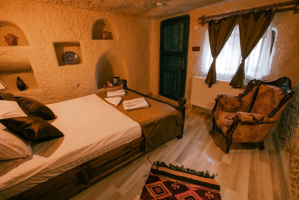 Mia Cappadocia Cave Hotel