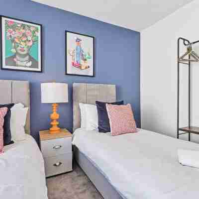 Right on : Bright on Apartment 1C | by My Getaways Rooms