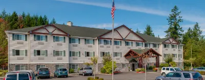 FairBridge Inn & Suites DuPont Hotels in DuPont