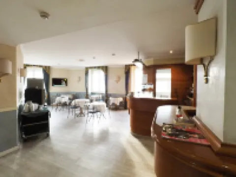 โรงแรมเลารา โรงแรมในโรม