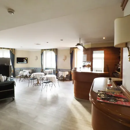 Hotel Laura Отели рядом с достопримечательностью «Номентано»