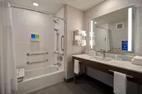 Hampton Inn & Suites Las Vegas Convention Center Hotels in Las Vegas