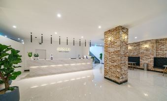 AYANA Hotel & Resort