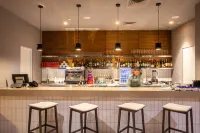 Holiday Inn TELAVI by IHG - bar