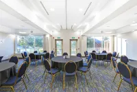 Holiday Inn Express & Suites Woodstock South Hotels in Woodstock