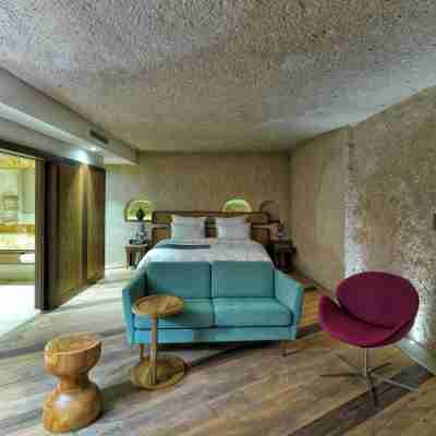 Small Luxury Hotels of the World - Ariana Sustainable Luxury Lodge Rooms