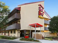 Red Roof Plus+ Statesville Hotels in Statesville