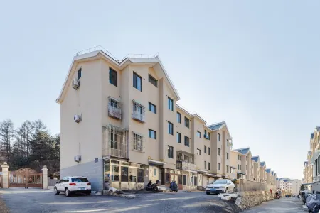 Huanren Rujia Zhizhangyue Park Homestay (Minzu Road No.1 Branch) Отели рядом с достопримечательностью «Minzu Square»