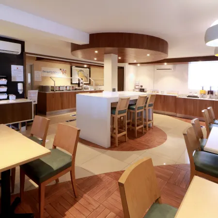 Holiday Inn Express PIEDRAS NEGRAS by IHG