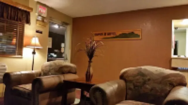 Super 8 by Wyndham Trinidad