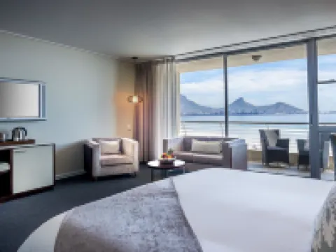 Lagoon Beach Hotel & Spa Hotels in Cape Town