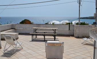 Lovely Holiday Apartment Quadrilocale Con Vista Mare Pt51 with Terrace Sea