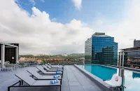 Leonardo Royal Hotel Barcelona Fira - Infinity Pools