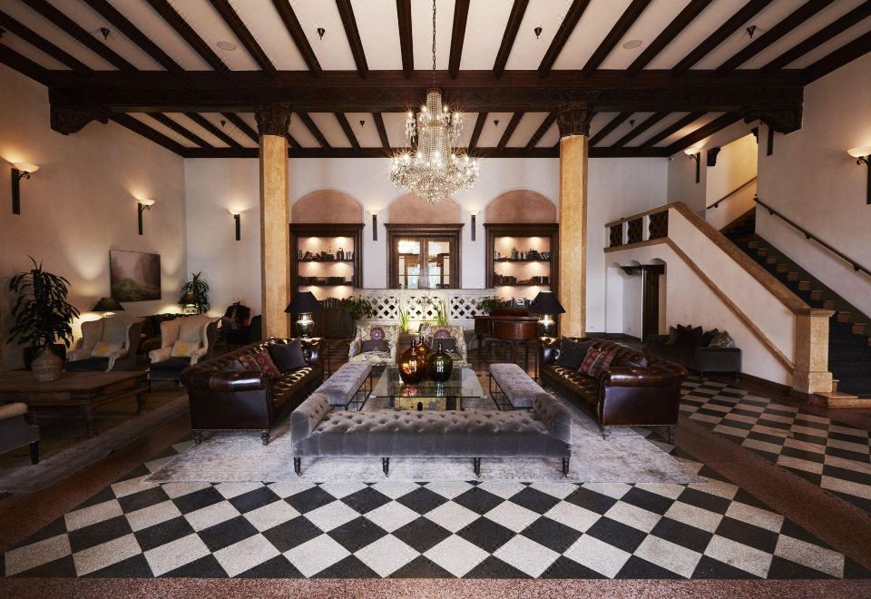 Hotel Normandie Los AngelesOver view