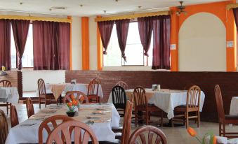 Hotel Casa Real Matehuala - Housity