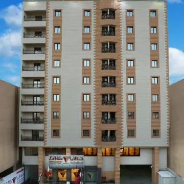 La Villa Suites Hotel