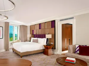 The Ritz-Carlton, Berlin