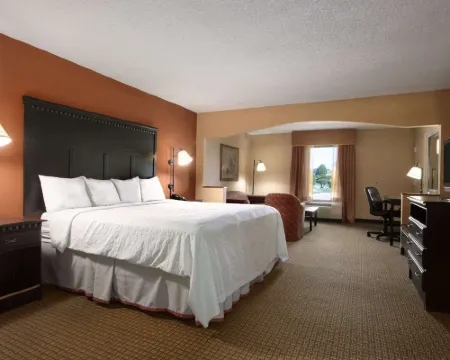 Days Inn by Wyndham Longview South Hotels in Longview