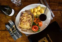 The Black Boy Inn - Parking