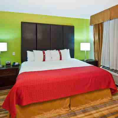 Holiday Inn Vicksburg Rooms