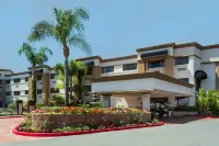 Holiday Inn Santa Ana-Orange CO. Arpt فنادق في سانتا آنا
