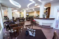 Hotel Imperial Hotels in Neussentesch