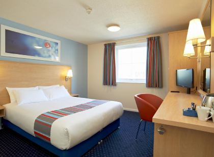 Travelodge Swansea M4