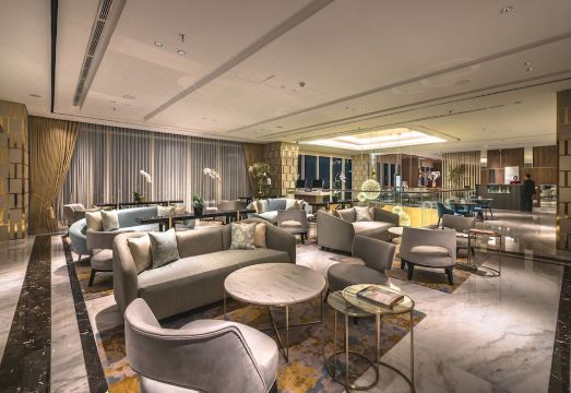 1. 오크우드 호텔 ..