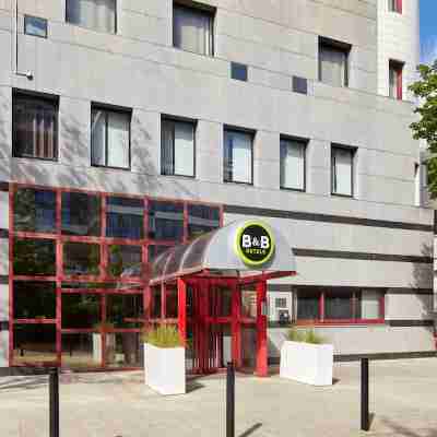 B&B Hotel Saint-Quentin-en-Yvelines Centre Gare Hotel Exterior