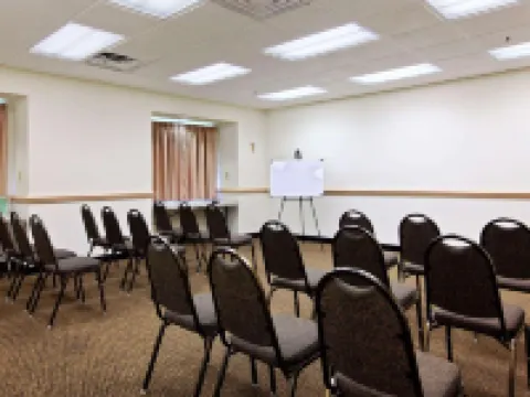 Microtel Inn & Suites by Wyndham Timmins Hotels in Cochrane District