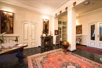 Schlosshotel Rühstädt Garni - Natur & Erholung an der Elbe Hotels in Prignitz