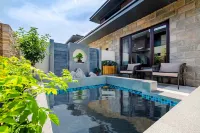 Sanle Jushi Villa (Haichang Street No. 1) - Swimmingpools