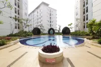 Travelibu @ Bassura City Apartment - Rooftop Pools