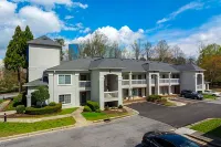 Studio 6 Tucker, GA - Atlanta Northlake Hotels in DeKalb County