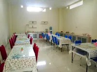Clean and Comfort Hotels in Salahutu