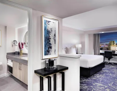 Westgate Las Vegas Resort & Casino Отели рядом с достопримечательностью «Jake's Excursions»