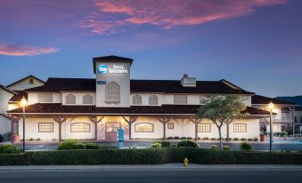 Best Western Corona Hotel  Suites