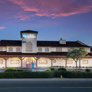 Best Western Corona Hotel  Suites