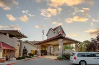 Best Western Plus Loveland Inn - breakfast