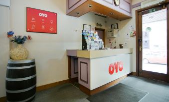 The Breadalbane Arms Room Only Hotel