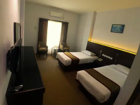 Gran Malindo Hotel Отели в г. Sianok Anam Suku