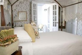 The Inn at Old Harbor